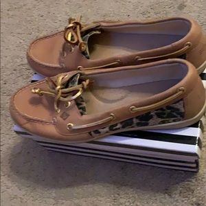 Sperry’s w/ cheetah